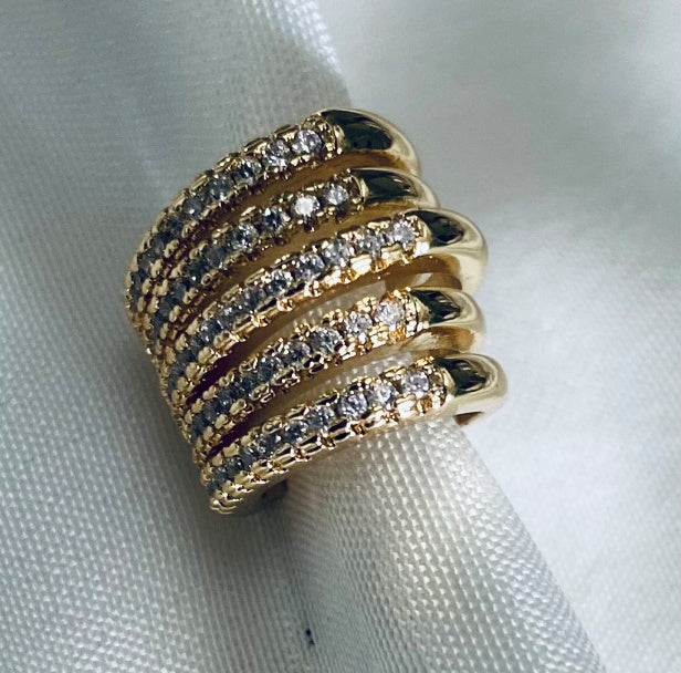 Majesty Glow Cuff