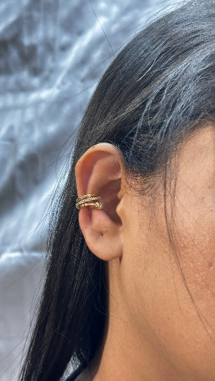 Pearl Spark Cuff