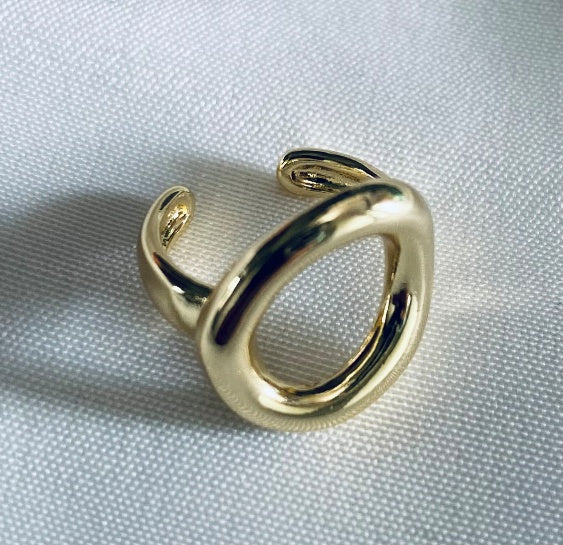 Pure Arc Plain Cuff