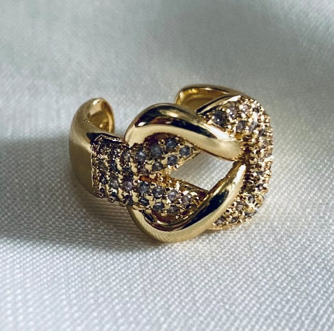 Tie Knot Shine Cuff