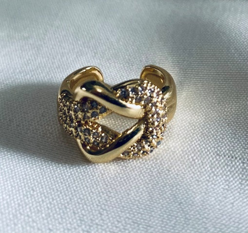 Tie Knot Shine Cuff